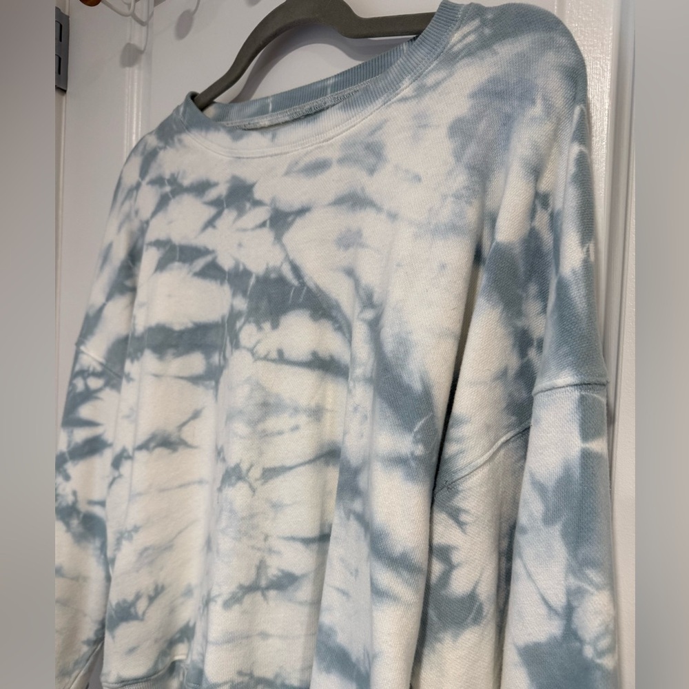PISTOLA Misha Women’s Blue Tie Dye Crew Neck Pullover Sweatshirt Small - Picture 2 of 5